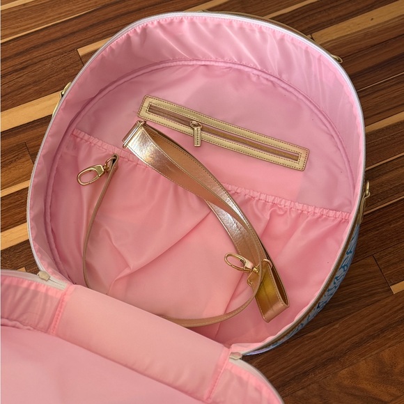 Lilly Pulitzer Kaleidoscope Coral Hat Box - Picture 3 of 5